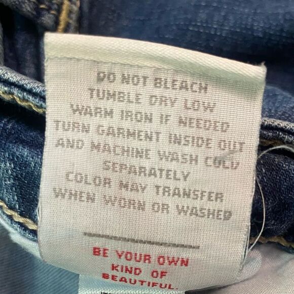 Torrid Medium Wash Mid Rise Raw Hem Boyfriend Jeans in Size 18 Short - Picture 9 of 10